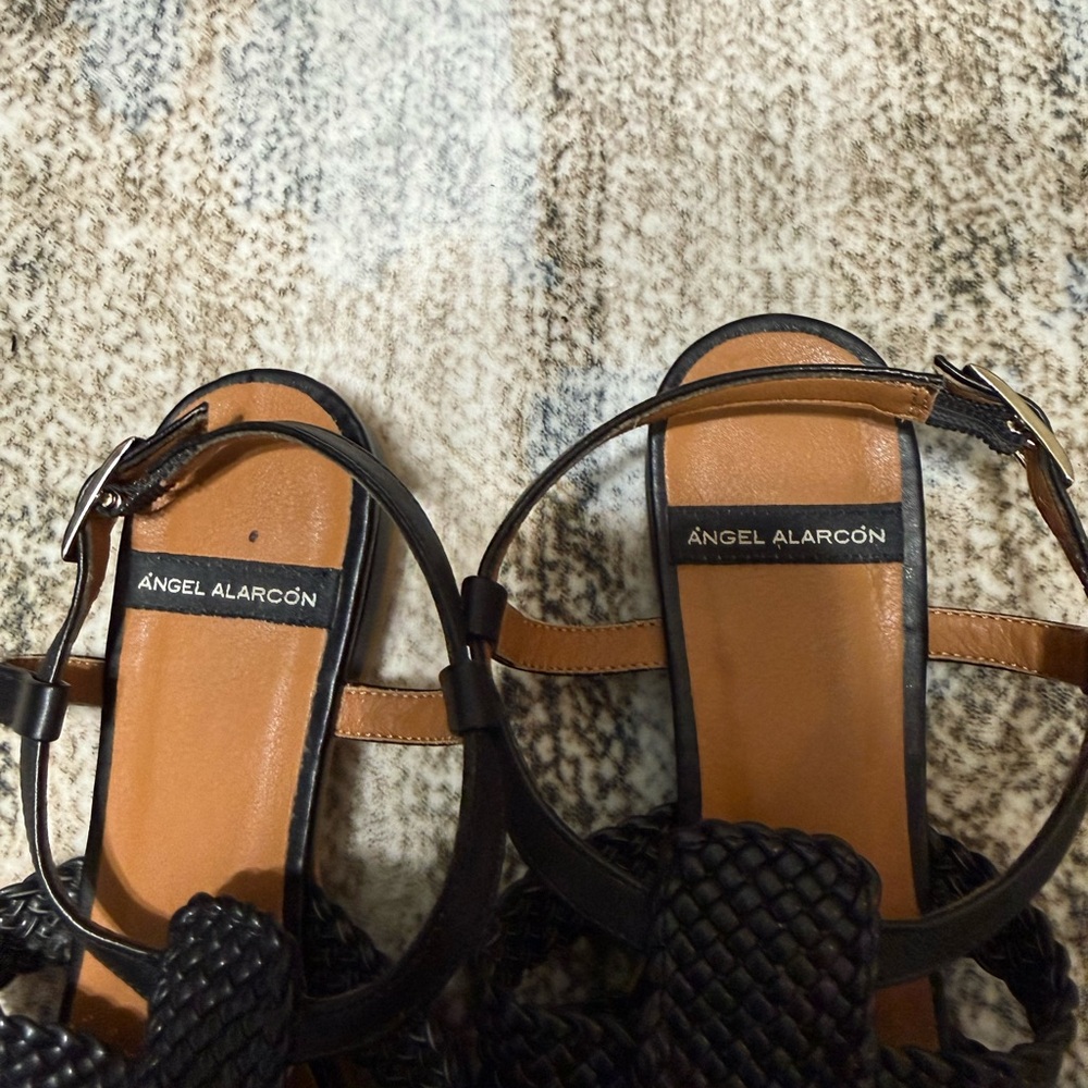 Angel Alarcon Black Woven Leather Women’s Sandals - Picture 3 of 6